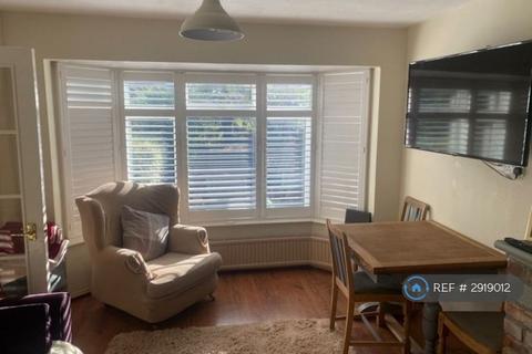1 bedroom in a house share to rent, Greenacre, Windsor, SL4