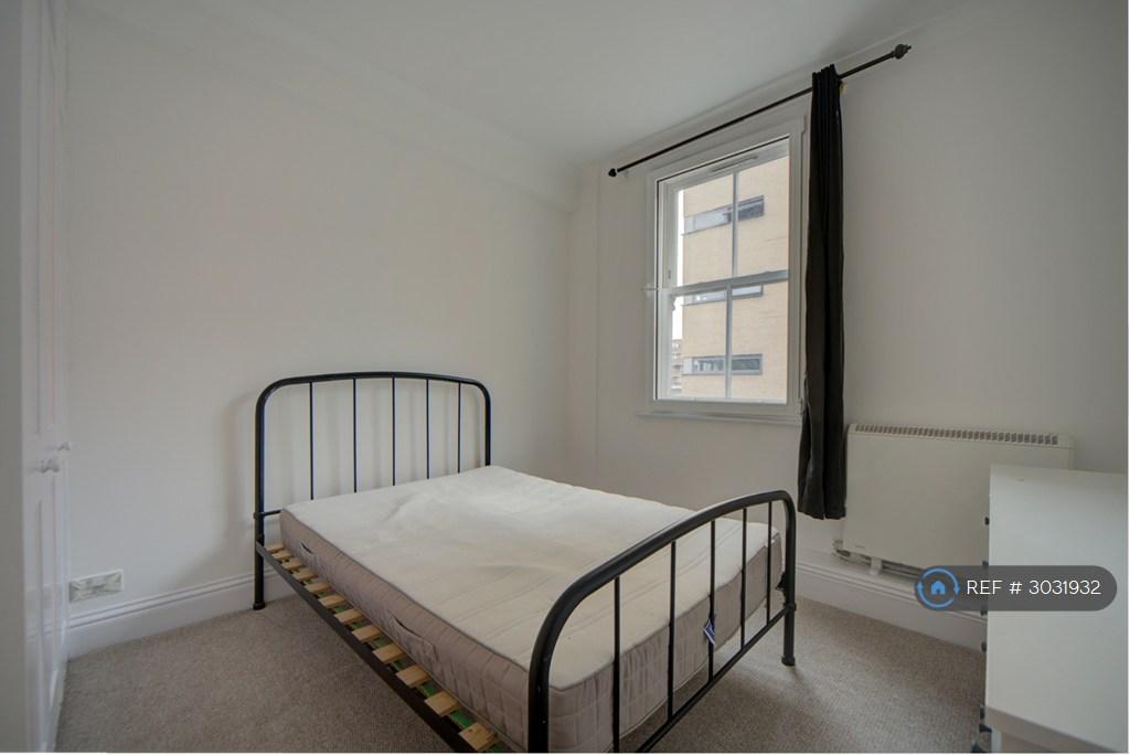 Apartment in London - More