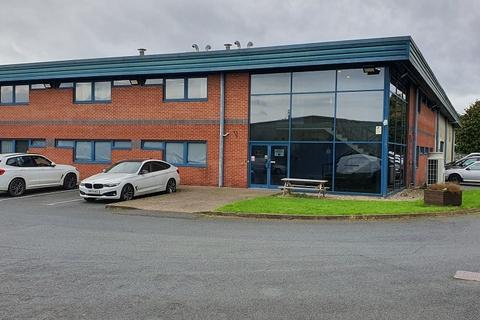 Warehouse to rent, Stafford Park 12 Telford TF3 3BJ