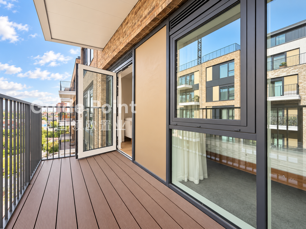 Apartment in London - View 5