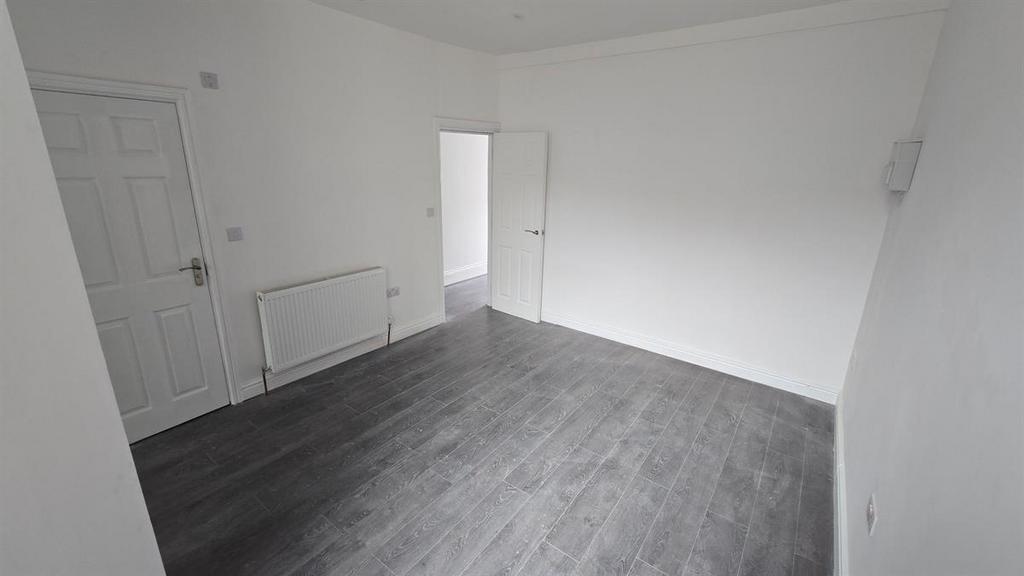 House in Manchester, Fallowfield - View 3