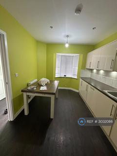 4 bedroom semi-detached house to rent, Temple Crescent, Milton Keynes, MK4