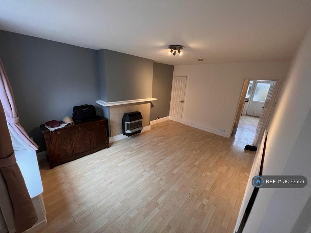 House in Nottingham - View 2