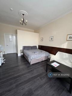 Studio to rent, Landguard Road, Southampton, SO15