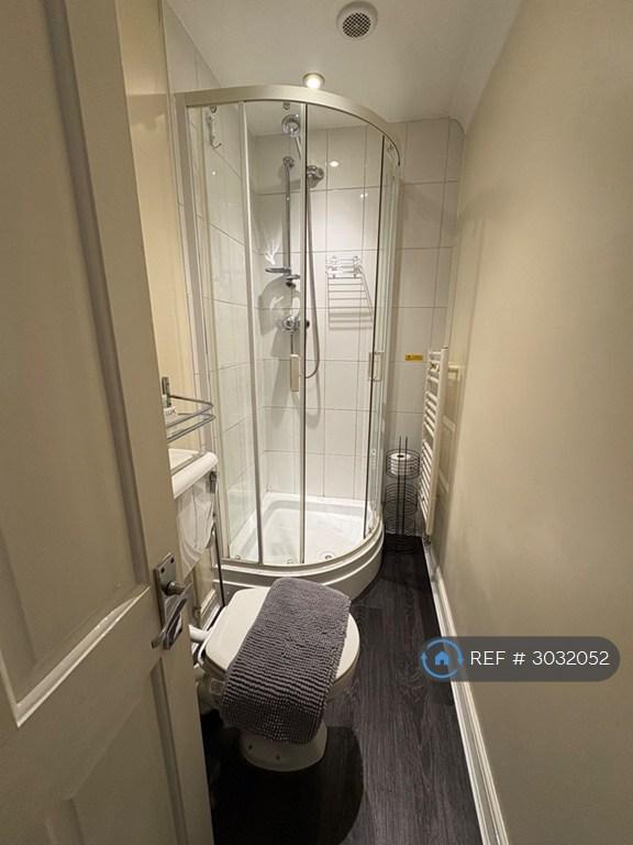 Apartment in Southampton - More