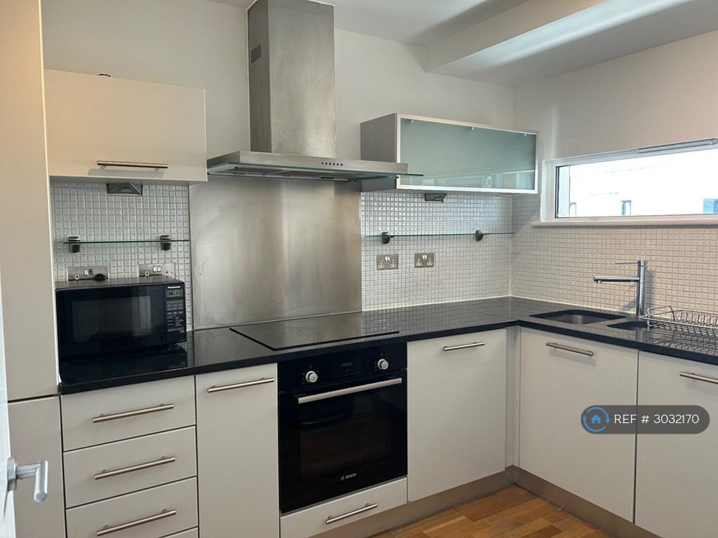 Apartment in London - View 3