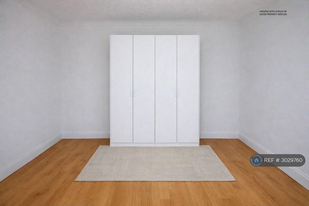 Apartment in London - View 2