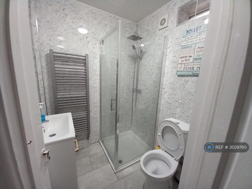 Apartment in London - View 3