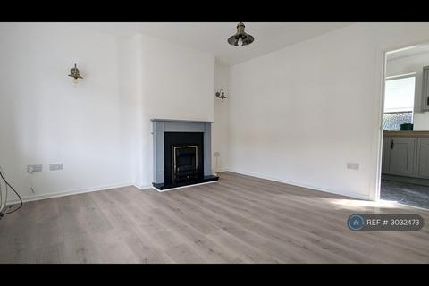 2 bedroom semi-detached house to rent, Marlborough Drive, Preston, PR5