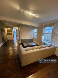2 bedroom end of terrace house to rent, Yukon Road, London, SW12