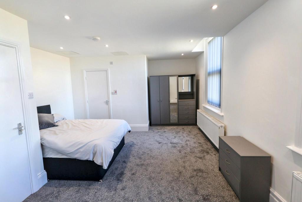 House in Sunderland - View 3