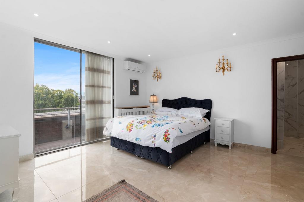 Apartment in London, Royal Borough of Kensington and Chelsea - View 4