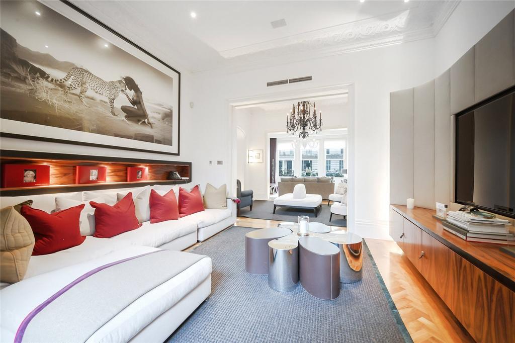 House in London, South Kensington - View 2