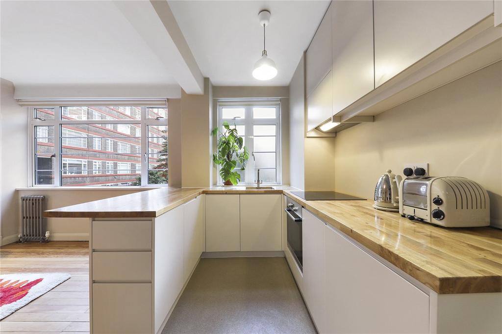 Apartment in London - More