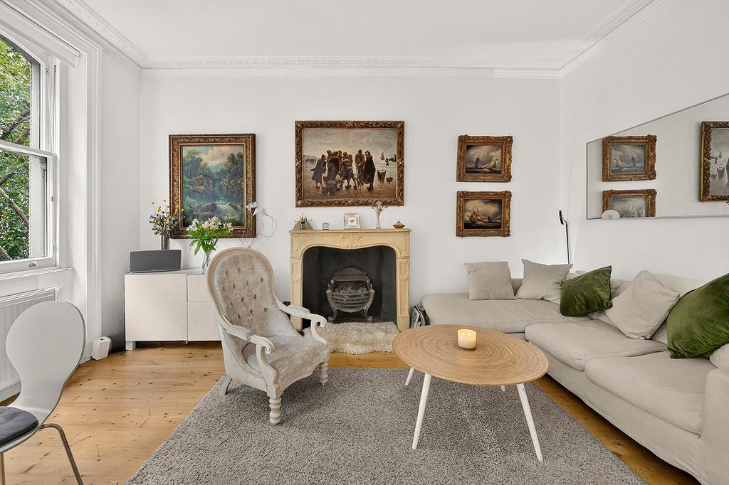 House in London - View 4