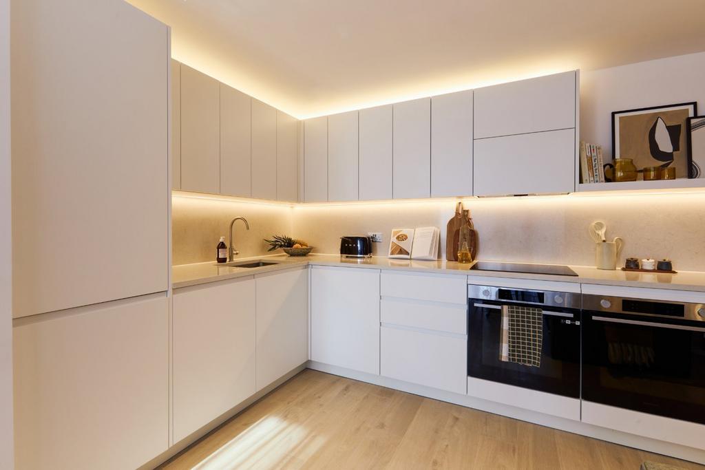 Apartment in London - View 3