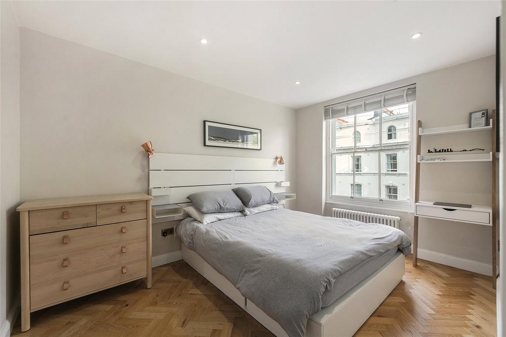 Apartment in London - View 3