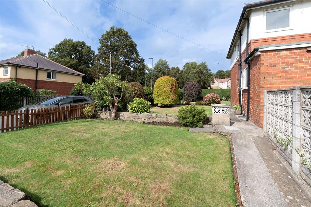 House in Leeds, Low Fold, Horsforth - View 5