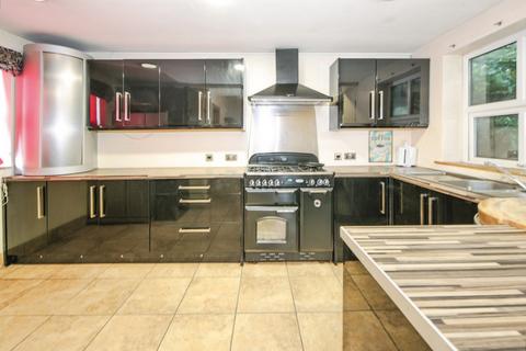 4 bedroom detached house for sale, Woodford Lane, Nuneaton, Warwickshire, CV10