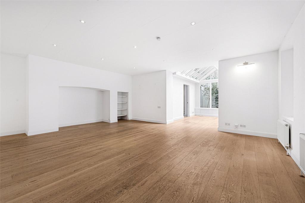Apartment in London - View 2