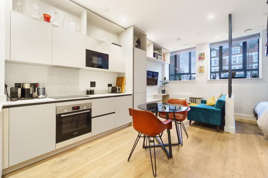 Apartment in London - View 2