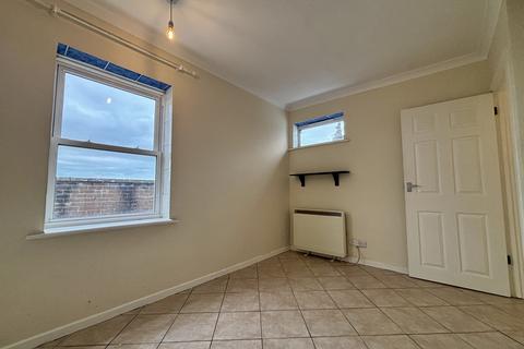 undefined, Wick, LITTLEHAMPTON BN17
