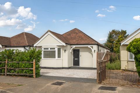 3 bedroom bungalow for sale, Selsdon Road, New Haw, KT15