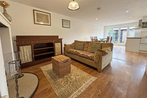 3 bedroom semi-detached house for sale, Woodside Road, Chiddingfold * No Onward Chain*