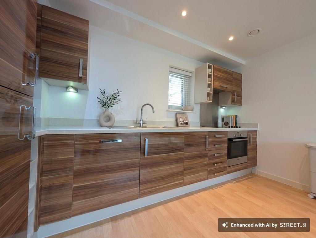 Apartment in Southampton - View 3