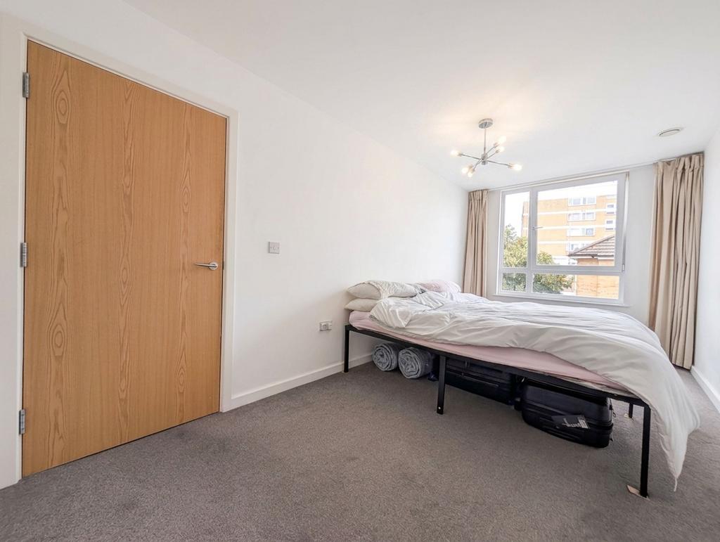 Apartment in Southampton - More
