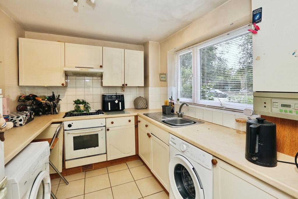 House in Southampton, Lordswood - View 2