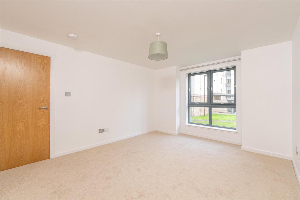Apartment in Edinburgh - View 4