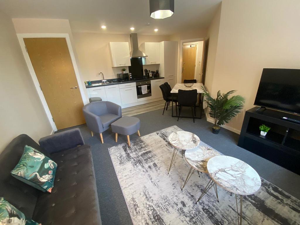 Apartment in Salford, Greater Manchester - View 2