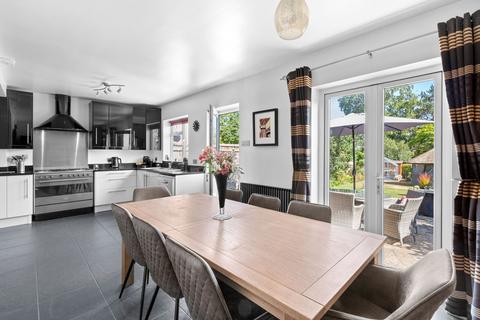 4 bedroom detached house for sale, Candlemas Lane, Beaconsfield HP9