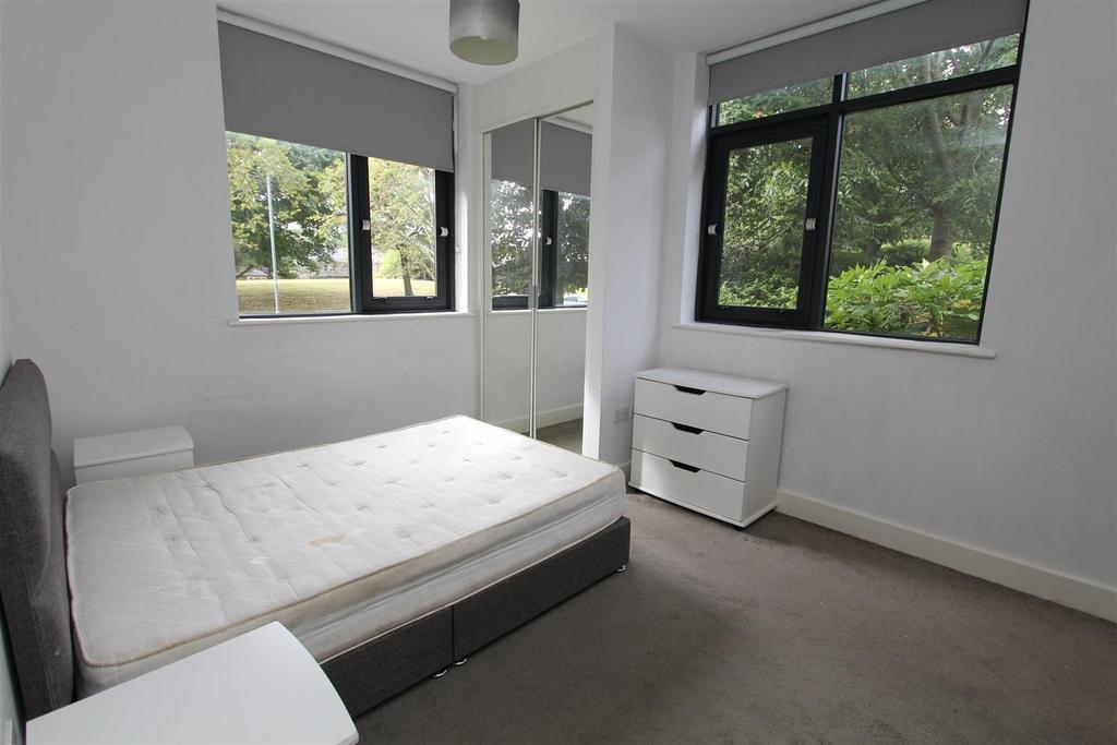 Apartment in Pudsey - View 4