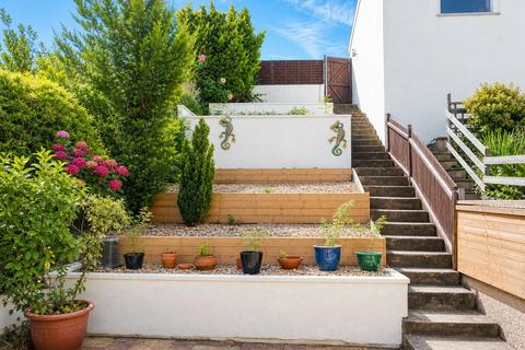 3 bedroom house to rent, Queensdown Gardens, Bristol BS4