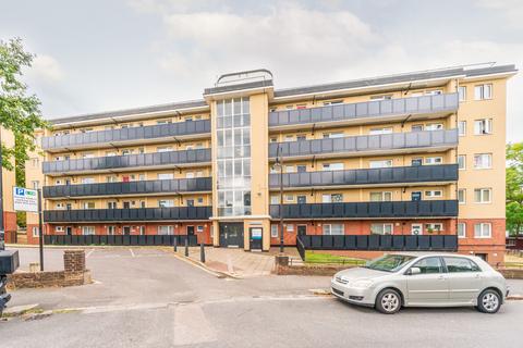 2 bedroom flat for sale, Sawyer House, Kingswood Estate, Sydenham Hill, London, SE21