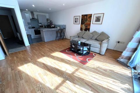 2 bedroom apartment to rent, Caminada House, Manchester M15