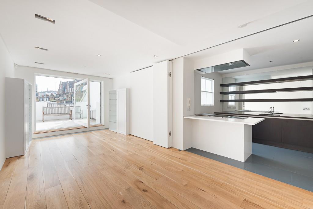 House in South Kensington - More