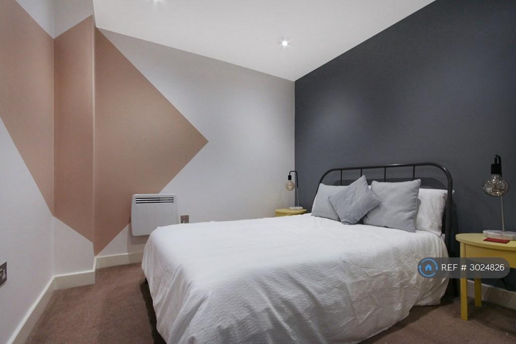 Apartment in Bristol - View 4