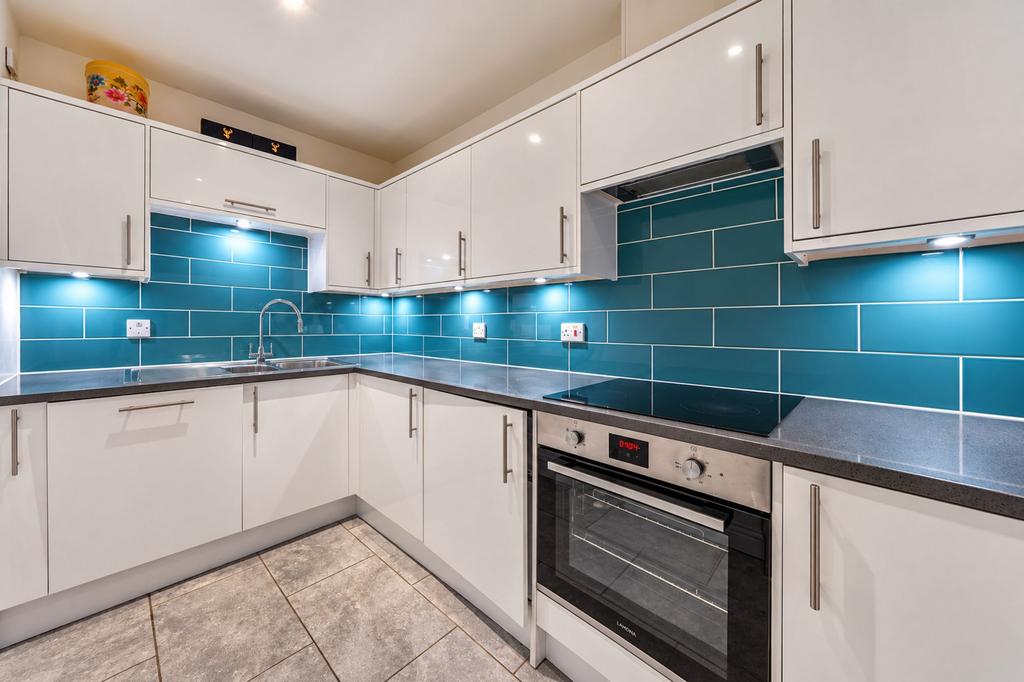 Apartment in London - View 3