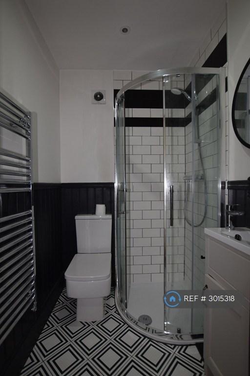 Apartment in Liverpool - View 2