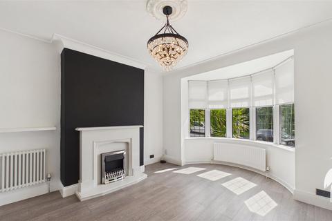 3 bedroom semi-detached house to rent, Tudor Grove, Humbledon, Sunderland