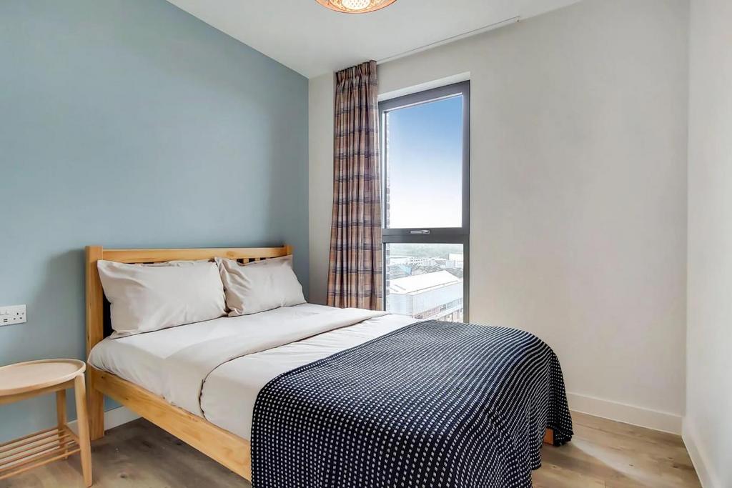 Apartment in Wembley - More