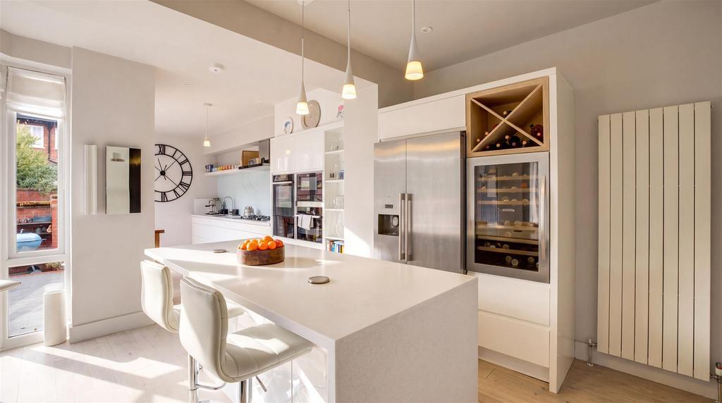 House in Newcastle upon Tyne - View 5