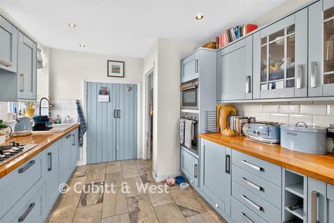 4 bedroom semi-detached house for sale, Westingway, Bognor Regis PO21