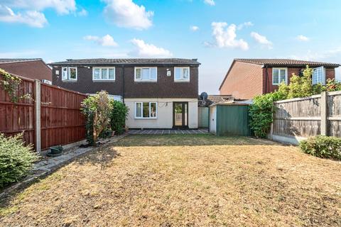 3 bedroom semi-detached house for sale, Campion Place, Thamesmead