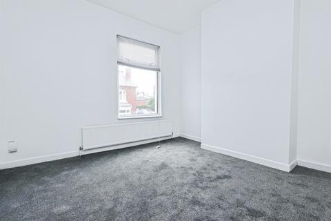 3 bedroom terraced house for sale, Vicarage Road, HALESOWEN
