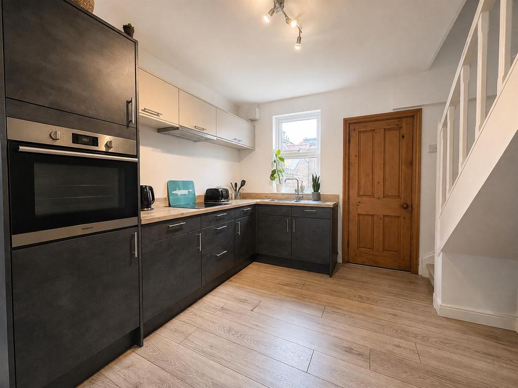 House in York - View 3