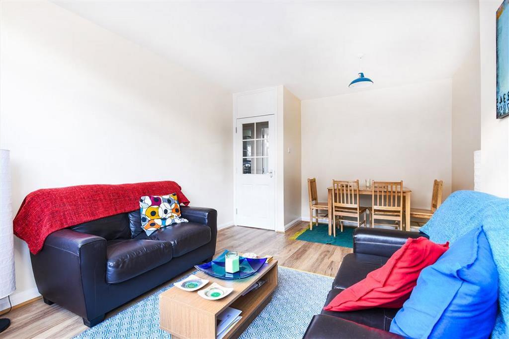 Apartment in London - View 2